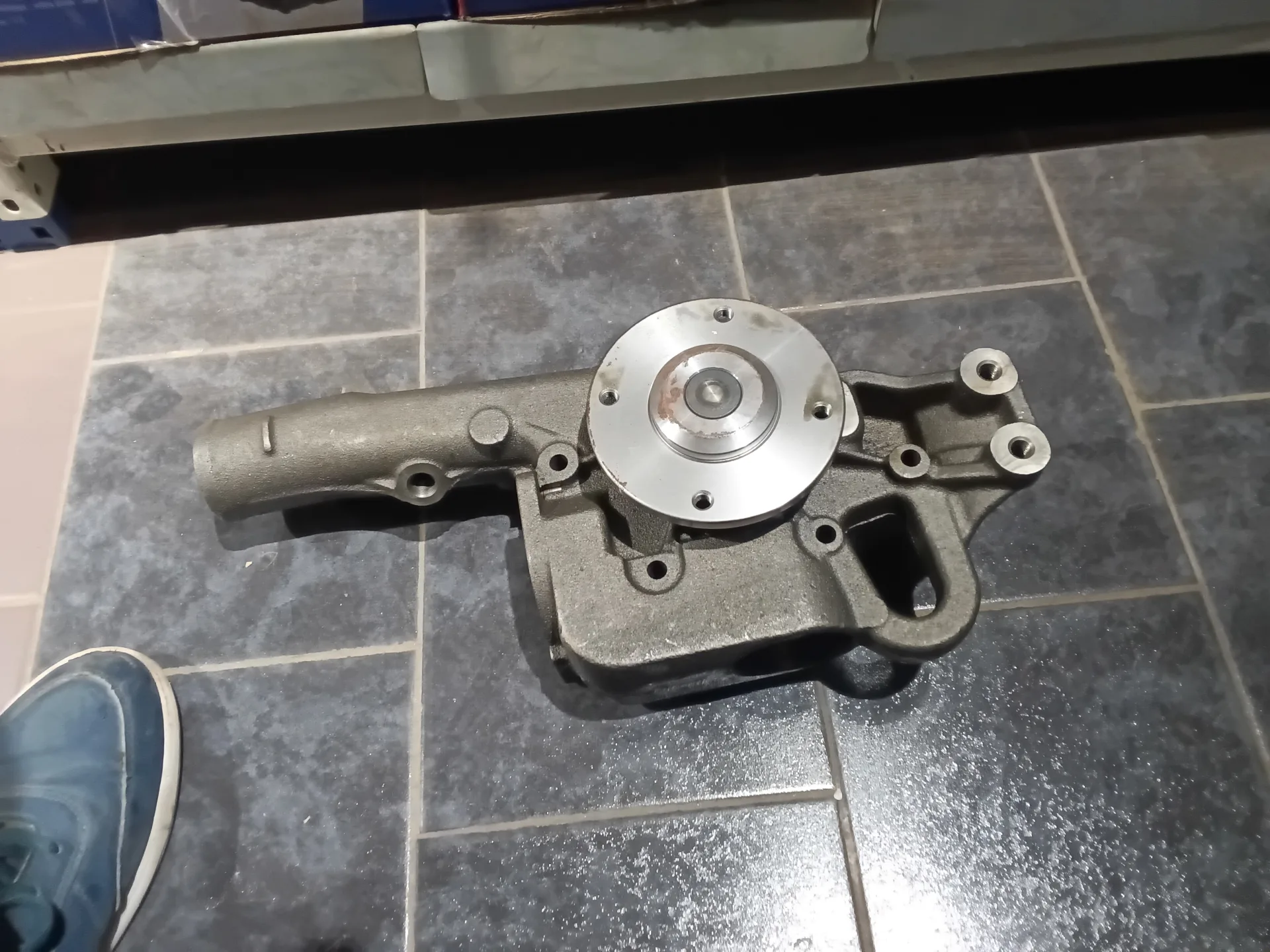 Pompe à Eau MERCEDES-BENZ