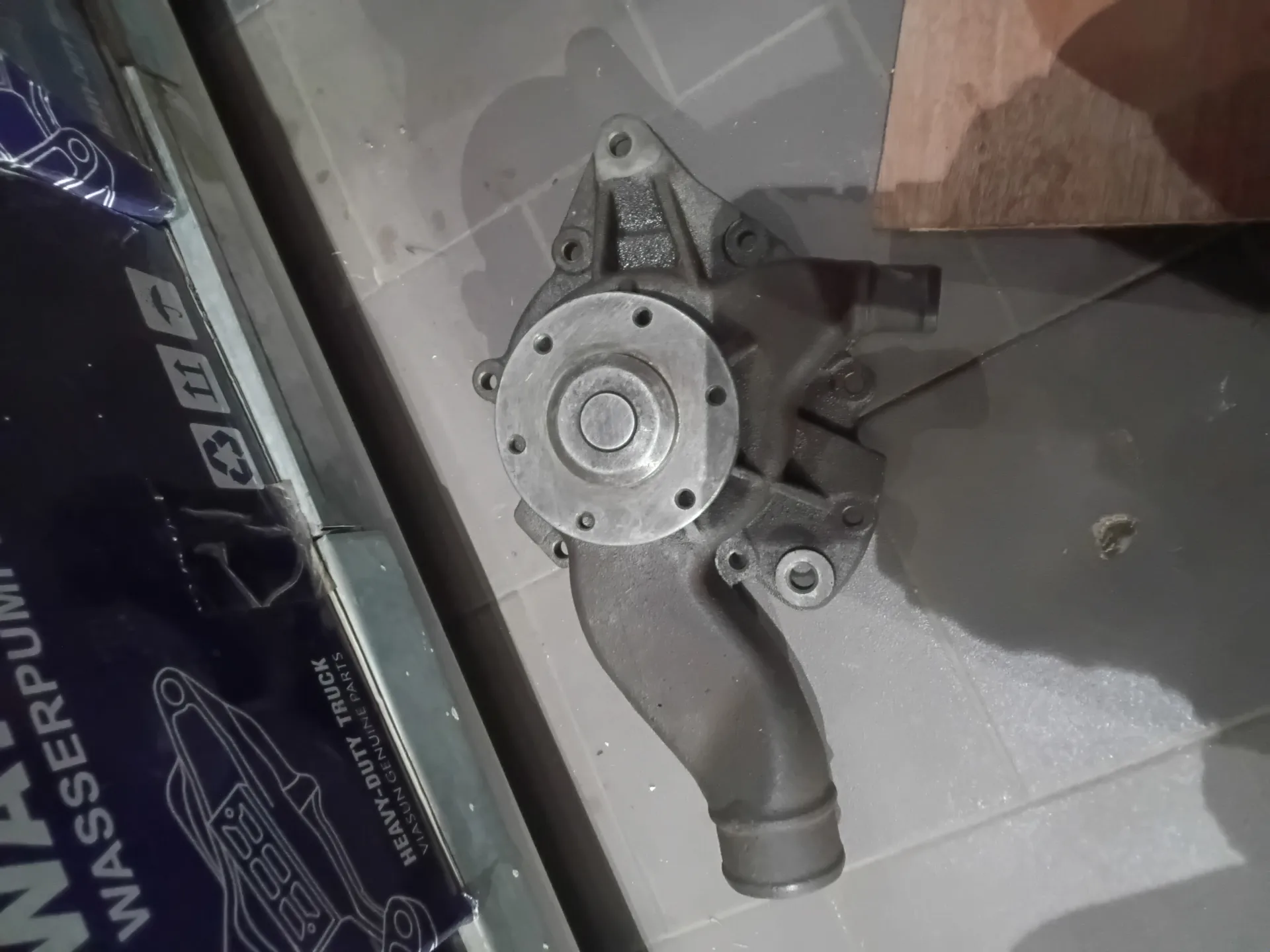 Pompe à Eau MAN