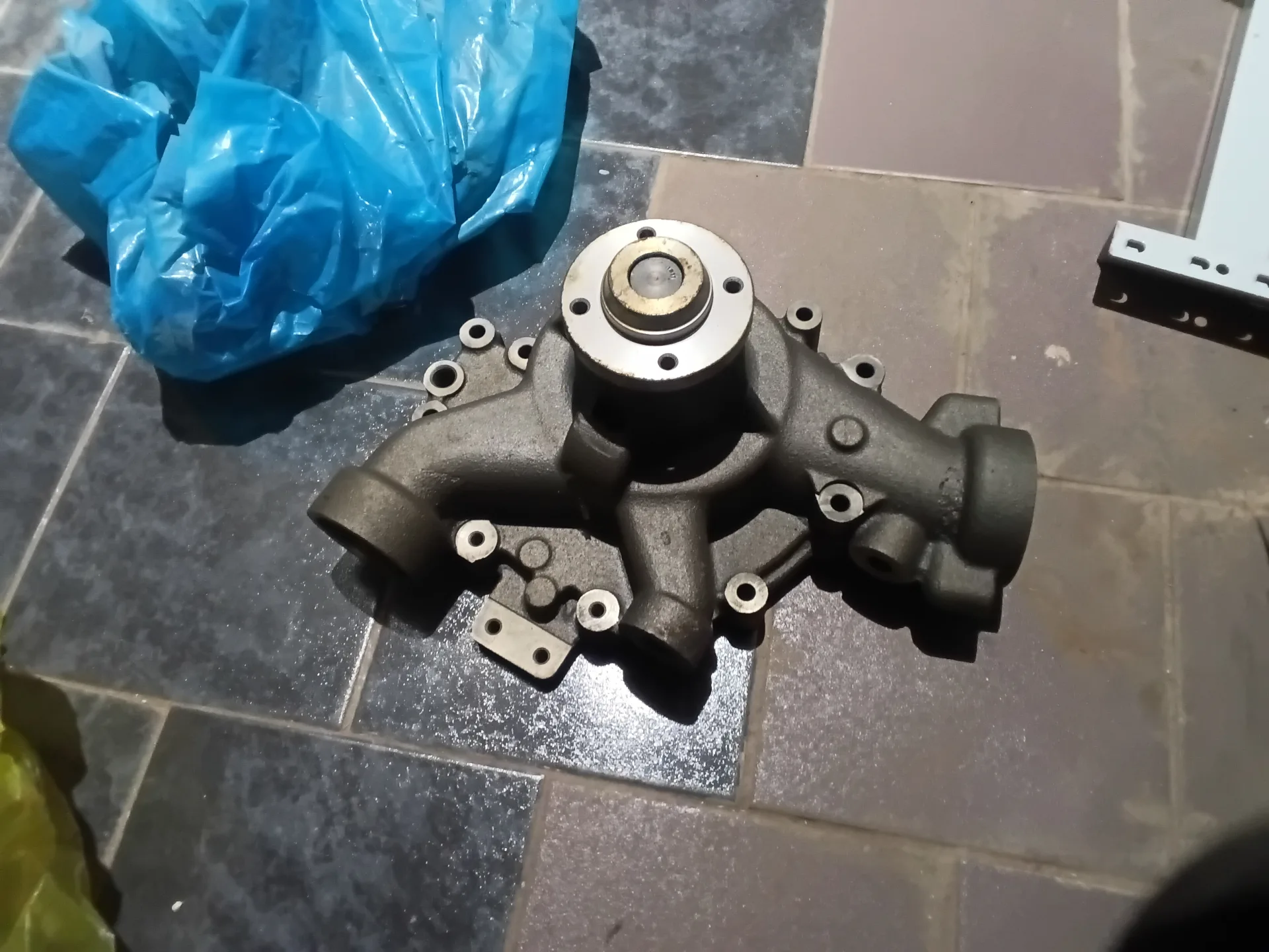 Pompe à Eau DAF
