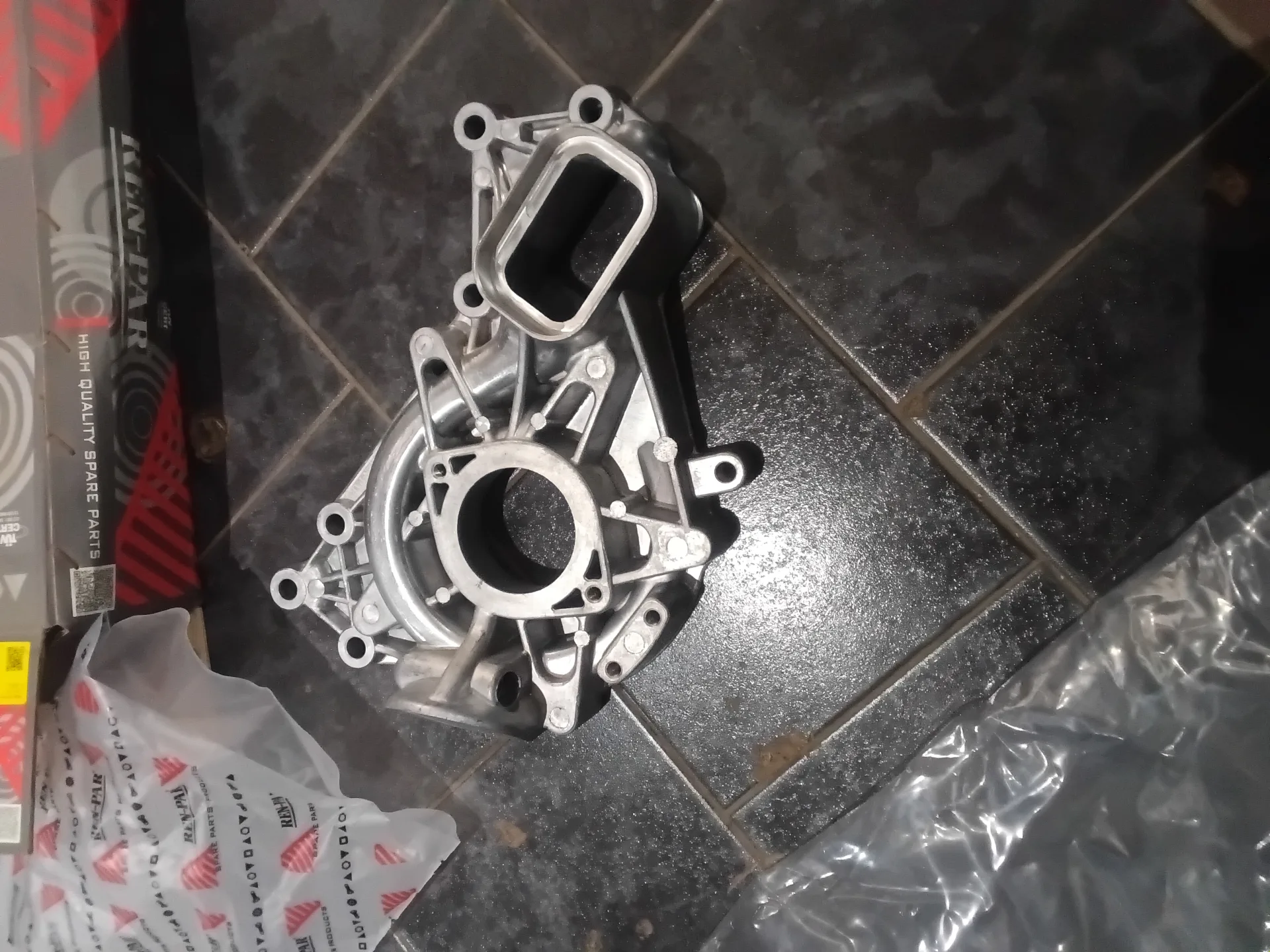 Pompe à eau Renault