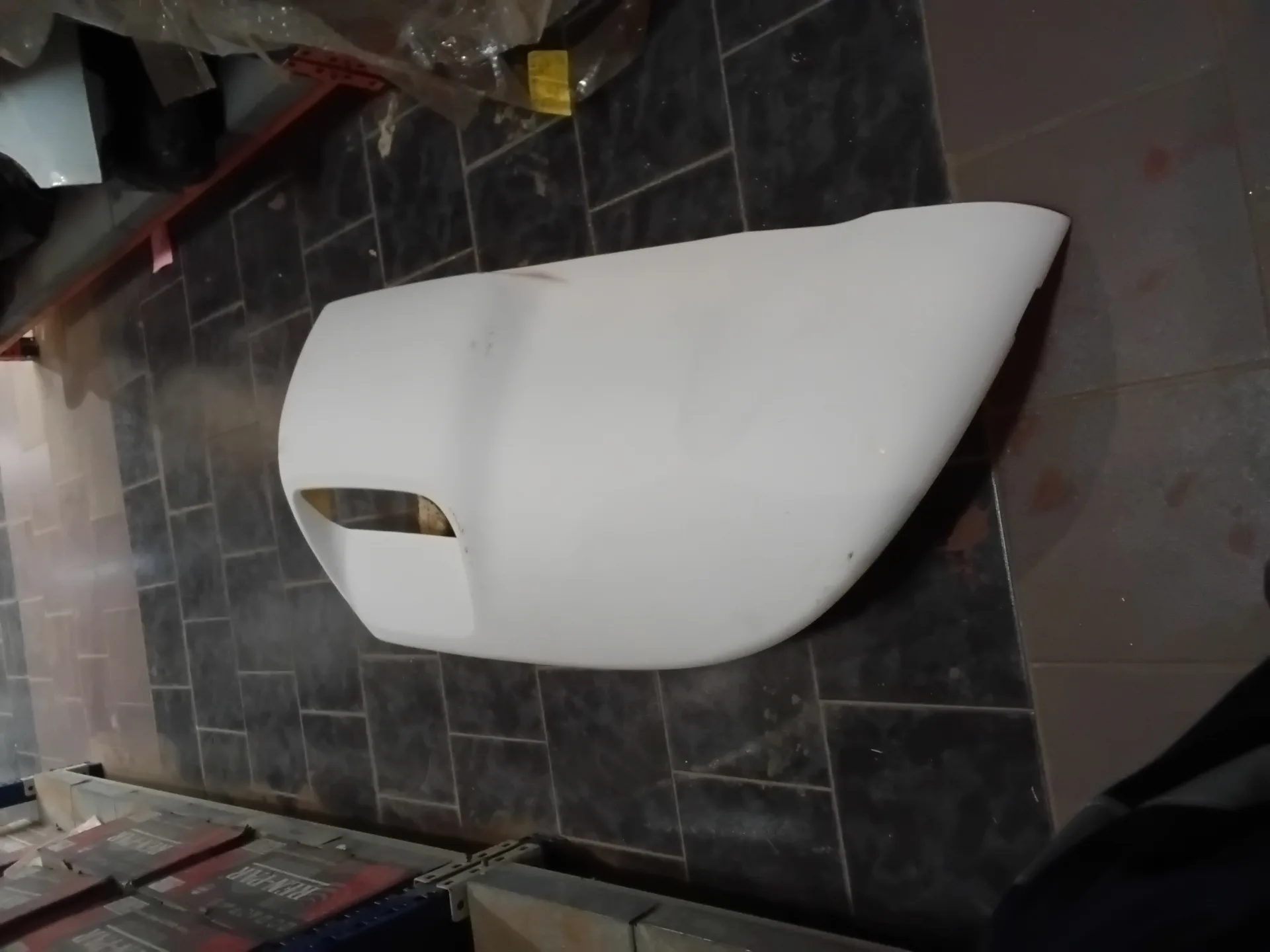 Ailes Gauche SCANIA