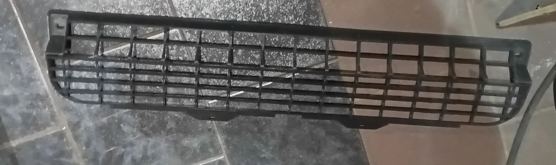 Grille Pare-Choc Inférieure RENAULT